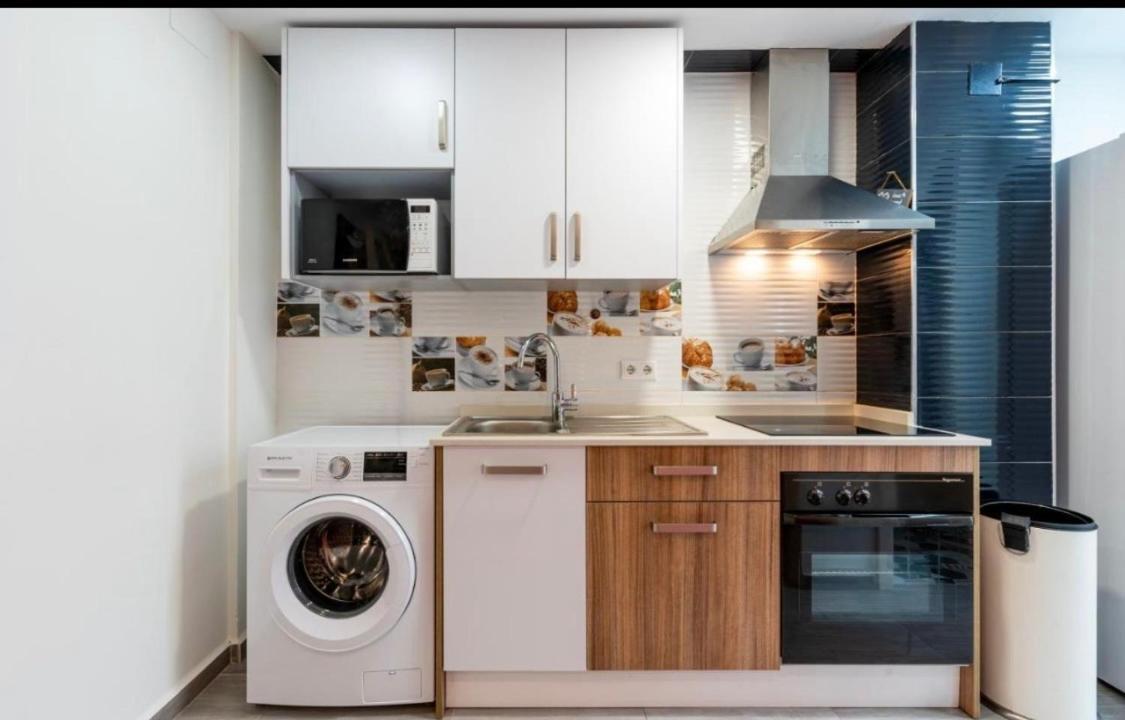 Vialia Apartamentos Suites Málaga Extérieur photo