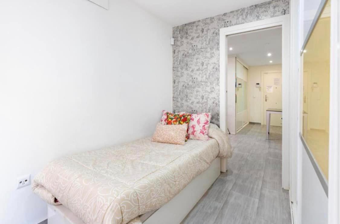 Vialia Apartamentos Suites Málaga Extérieur photo