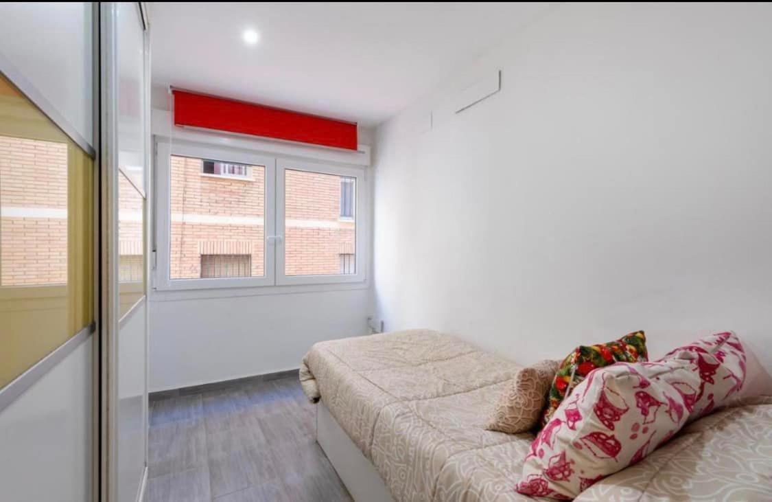 Vialia Apartamentos Suites Málaga Extérieur photo